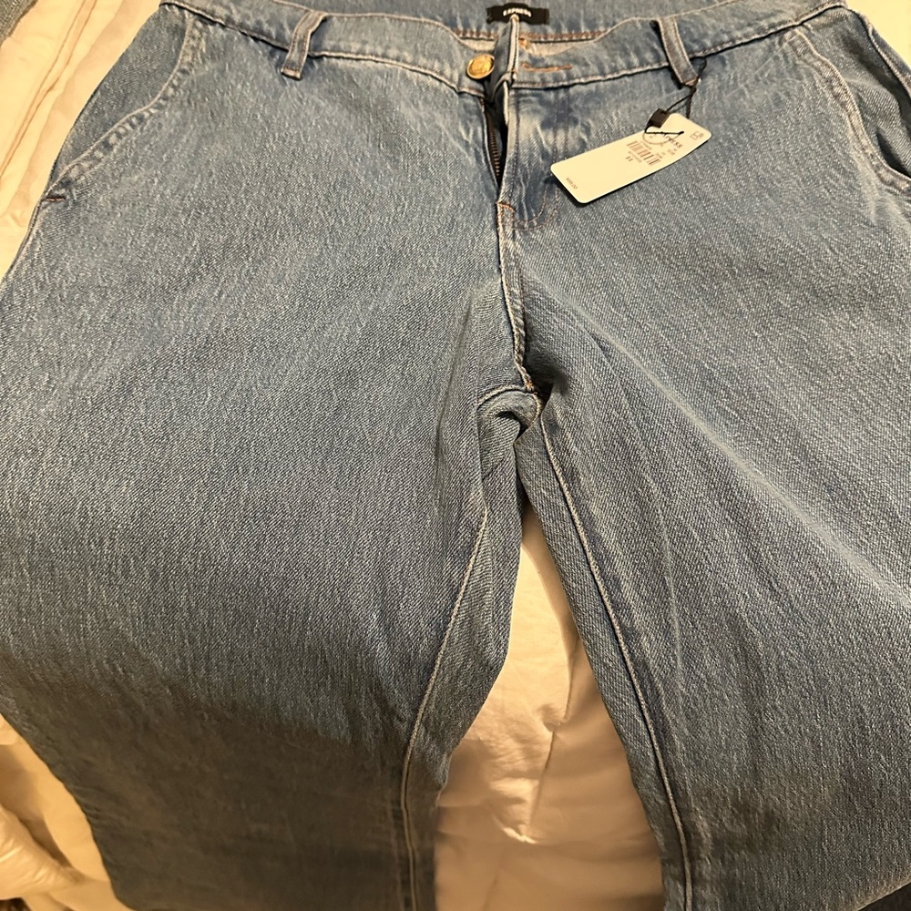 Express Mid Rise light Wash ‘70s Flare Jeans